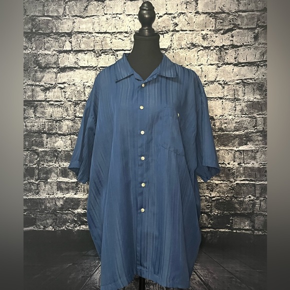 Avia Shirt - Picture 2 of 5